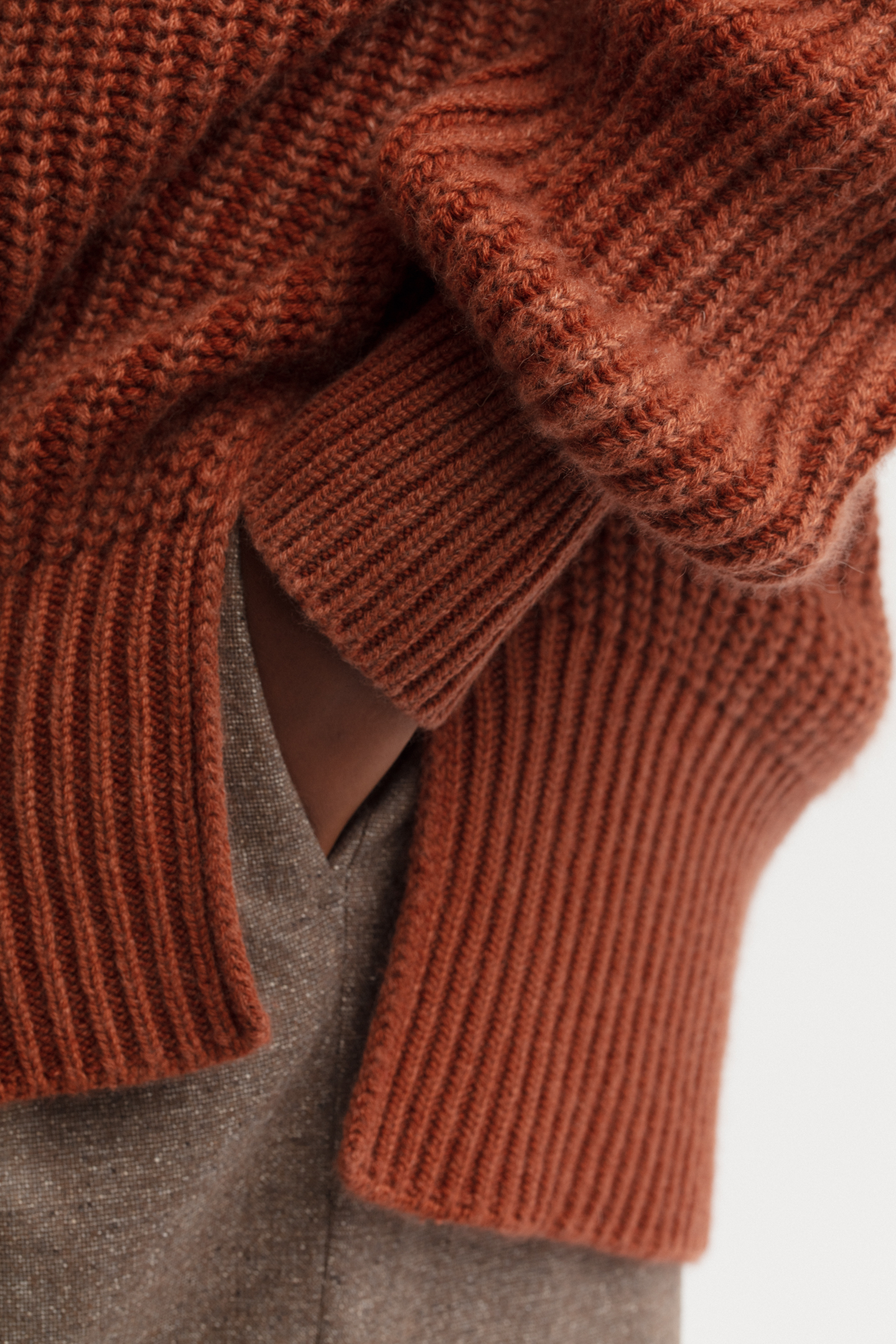 Stonewashed Cashmere Pullover Stonewashed Cashmere Pullover