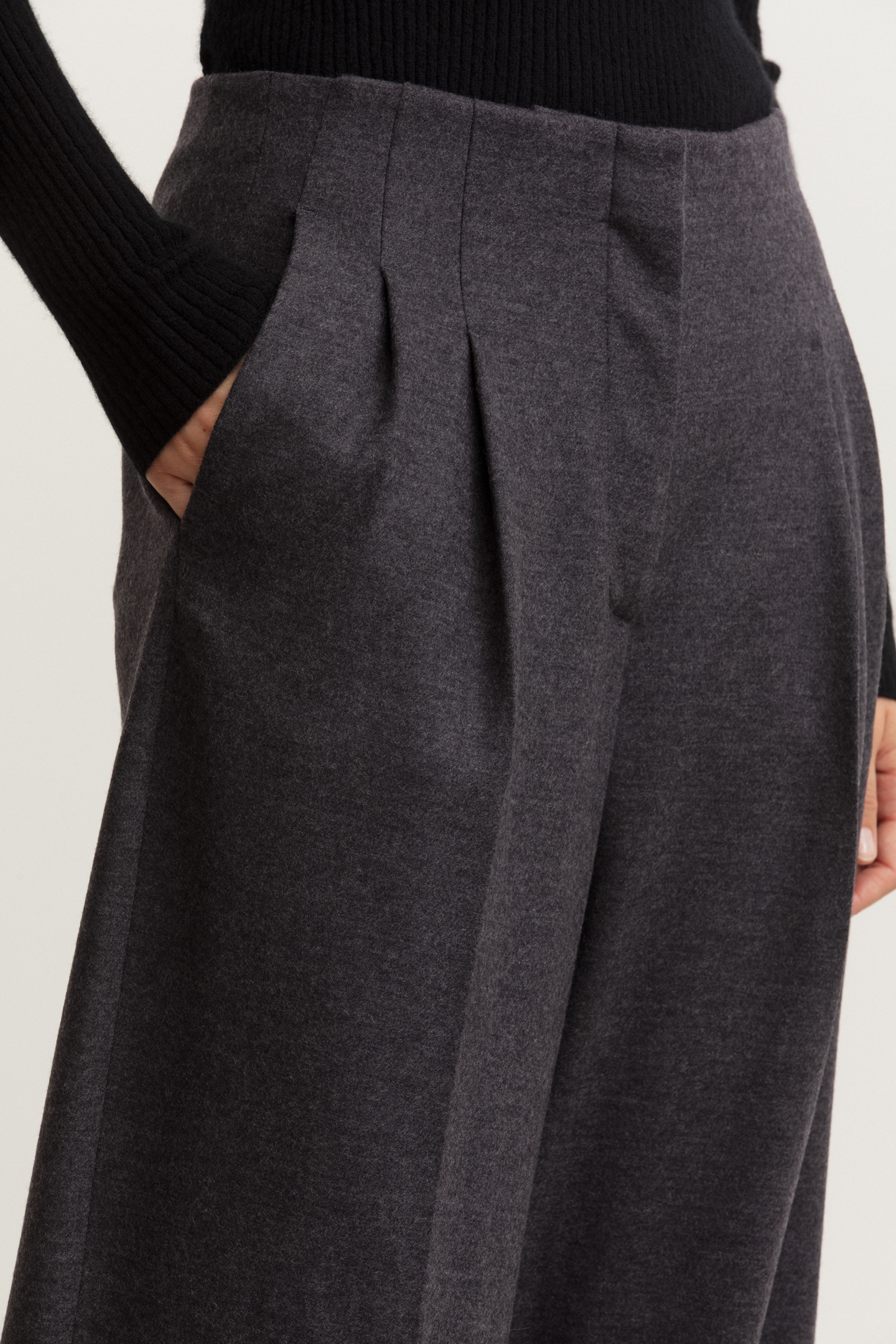Pleated Trousers