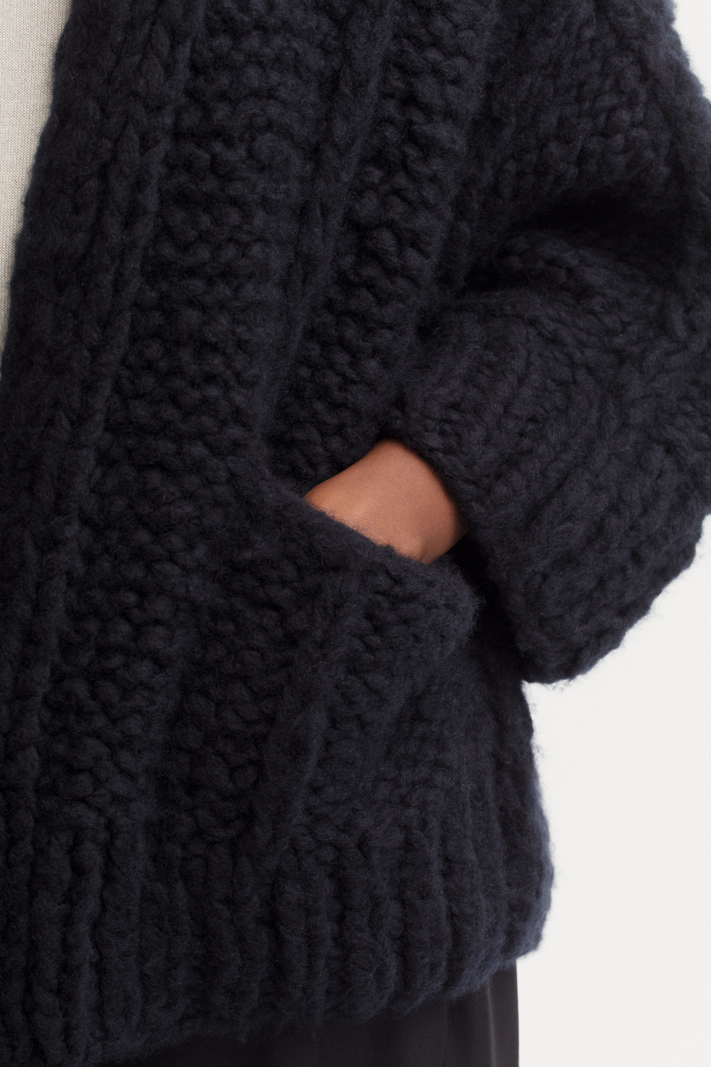 Cashmere Handstrick Cardigan Cashmere Handstrick Cardigan