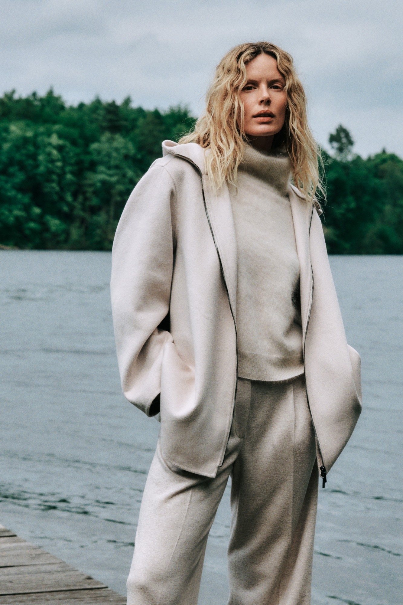 Brushed Cashmere Pullover