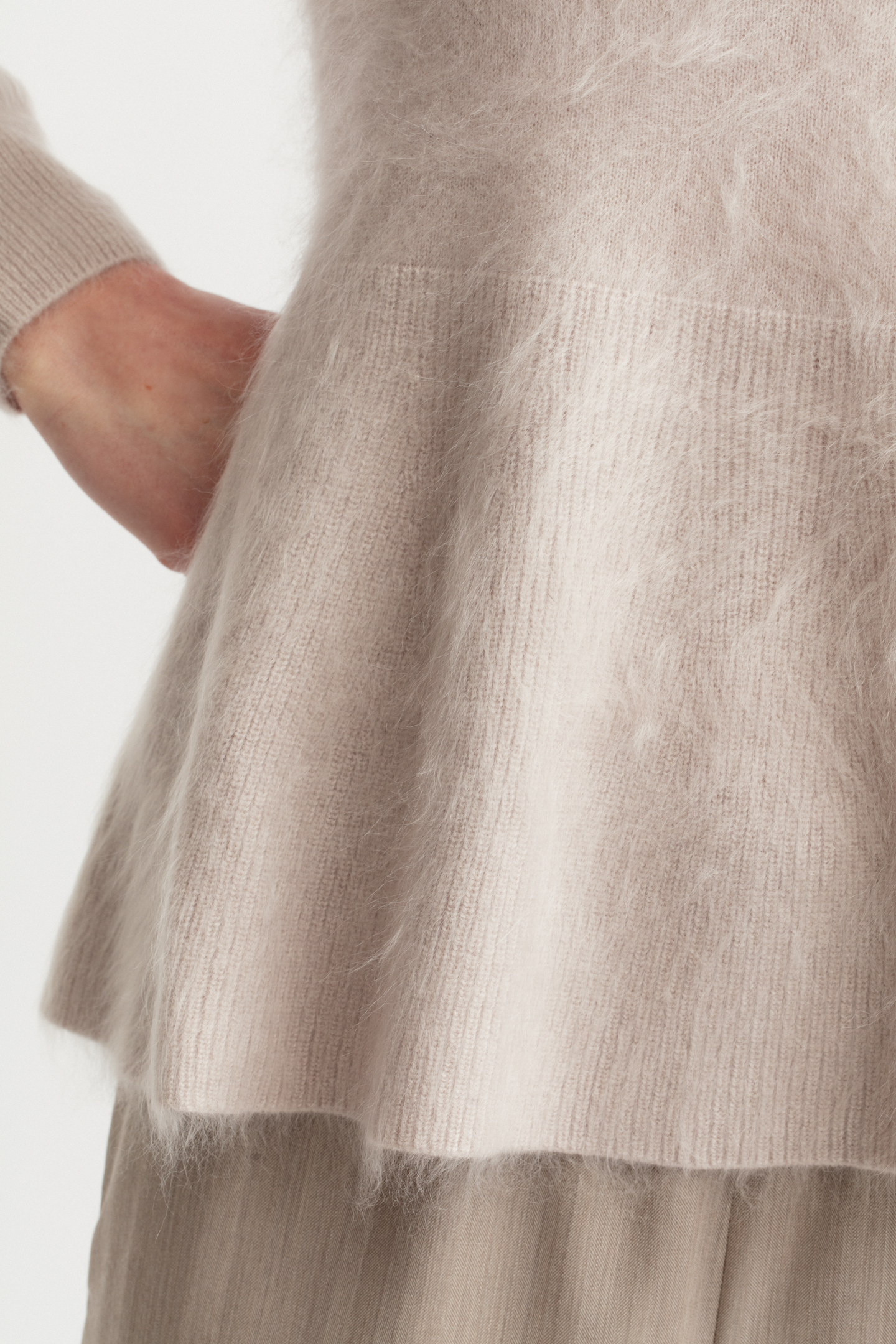 Brushed Cashmere Pullover